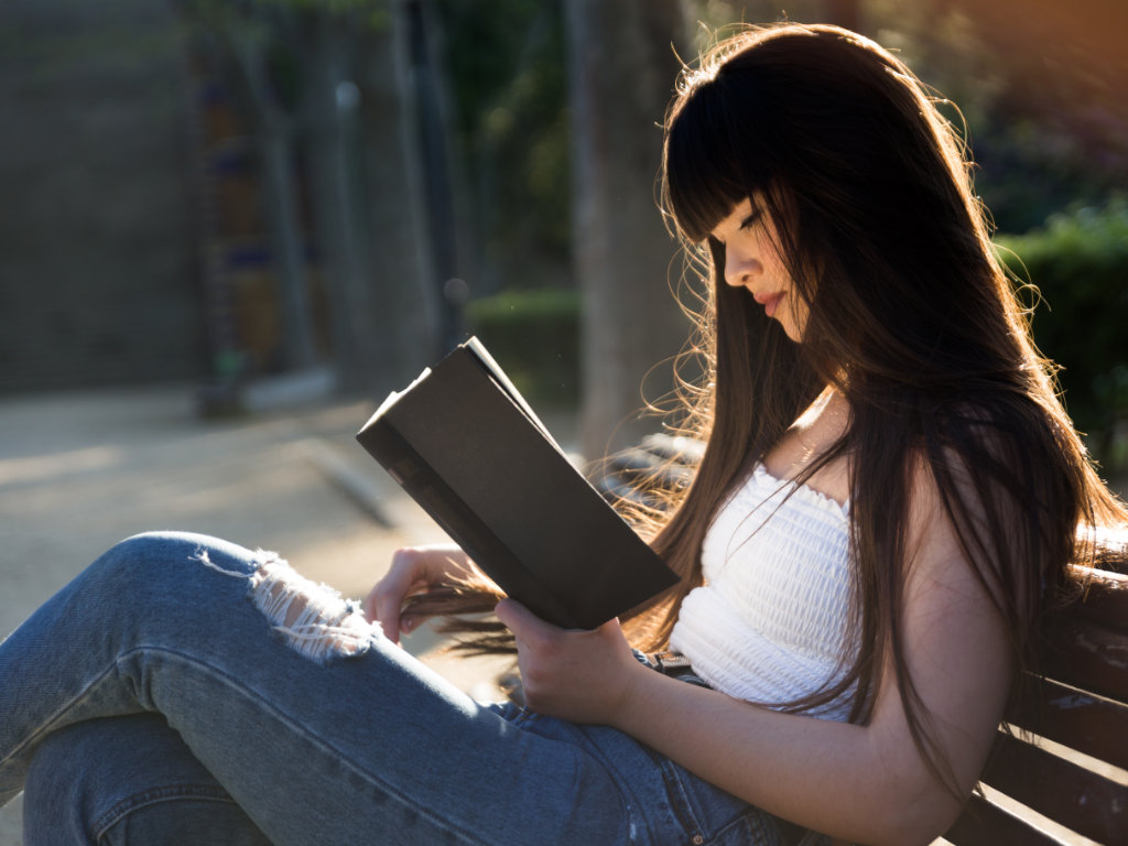 Copywriter reading - Chinese Autism